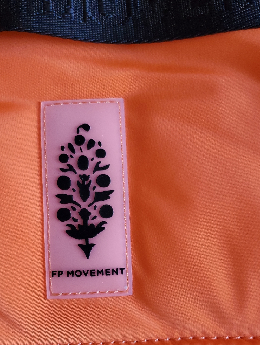 FP Movement In Motion Messenger Bag/Orange - Picture 7 of 15
